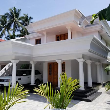 Luxury Villas Of Guruvayur Luaran gambar